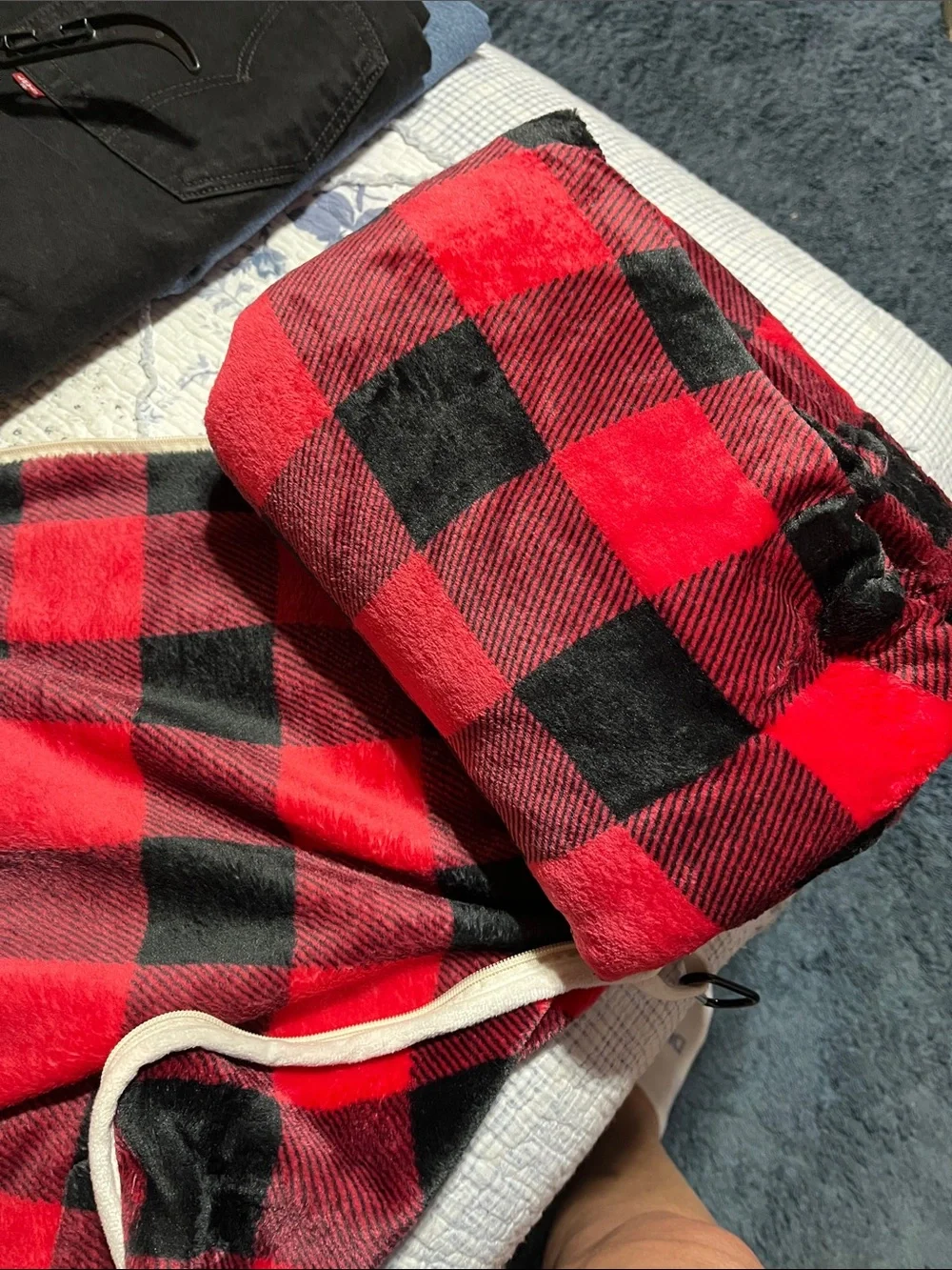 Red Buffalo Plaid Travel Blanket